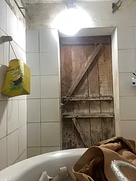 Ivy_Trix2 Adlı Modelin Canlı XXX Sohbeti