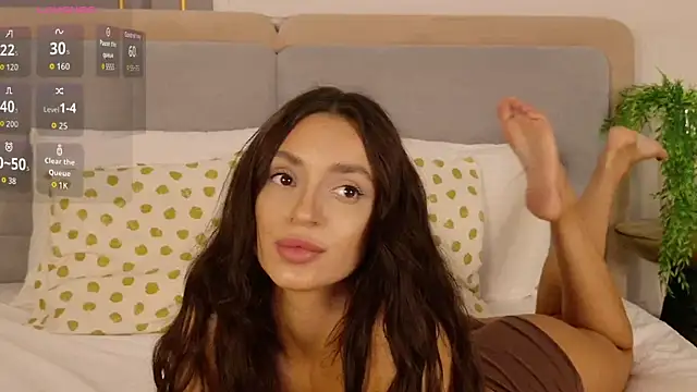 AdoraCortes' Live XXX Chat