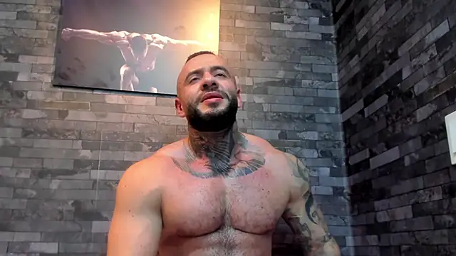 Онлайн чат XXX BruceDallas
