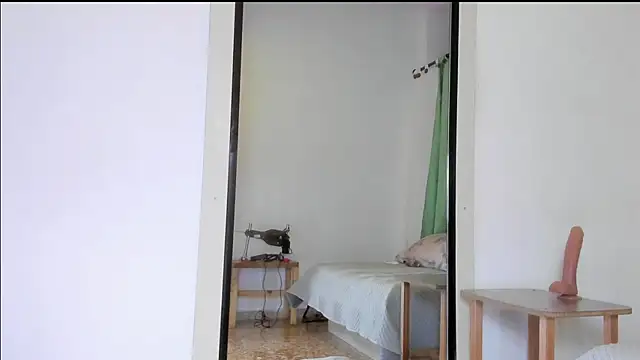 Chat XXX en directo de Blackywhiite