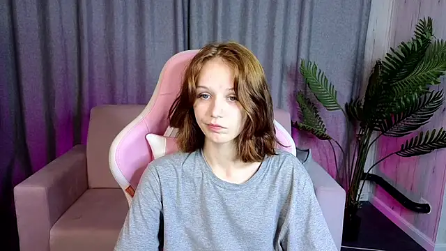 AliceJohansone Live XXX-chat