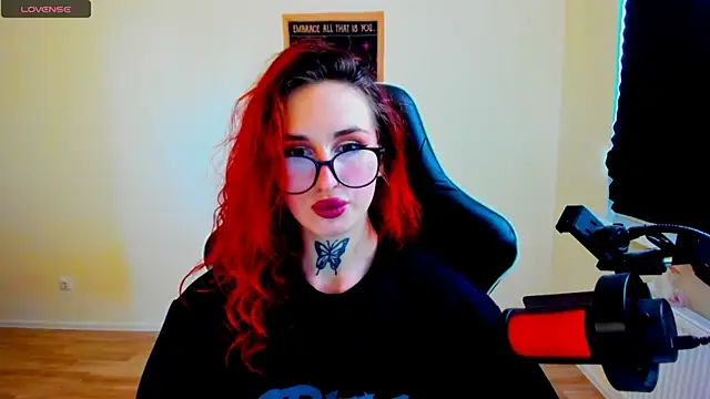 your_tora's Live XXX Chat