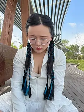 Czat XXX na żywo – kehanbaby