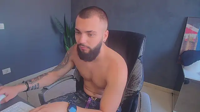 OscarWillss Live XXX Chat