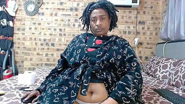 AFRICANBOOTYLICIOUS' Live XXX Chat