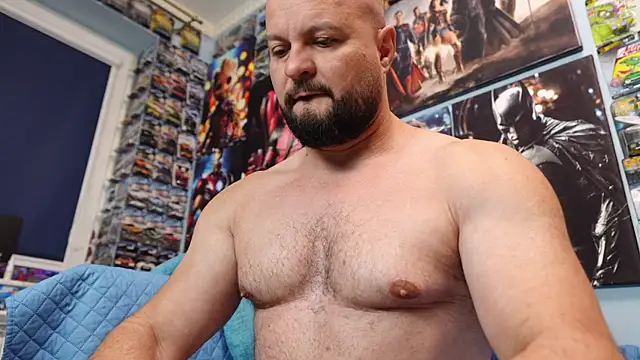 Muscle_Bear Chat XXX in diretta