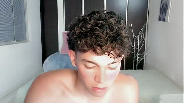Chatroom XXX en direct de 2c_Bby