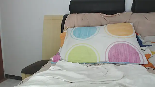 saaramiller's Live XXX Chat