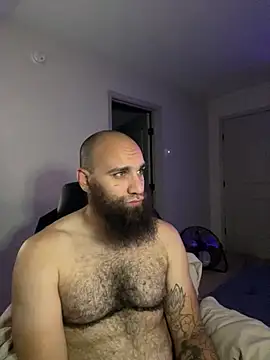 MastaWolfy Chat XXX in diretta