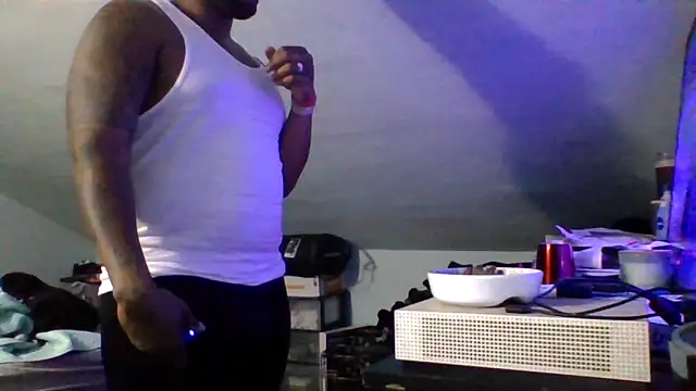 XXX chat uživo modela ReeferMadness59