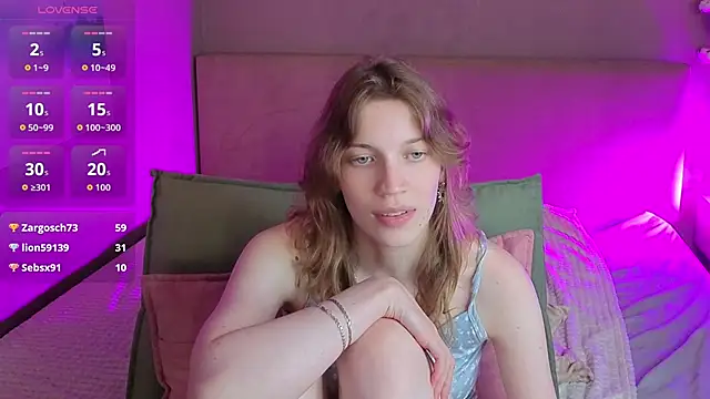 دردشة Emily_Cartex الجنسية المباشرة