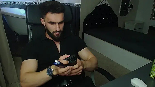 دردشة MicahLane الجنسية المباشرة
