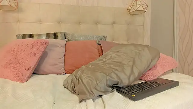 CHRISTY_BAKER Live XXX-chat