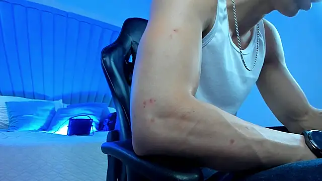 Chat XXX Live OliverThompsonJS