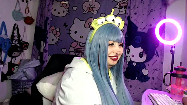 lussyevans24's Live XXX Chat