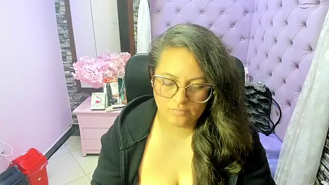 Sarah_Boobs_ Live XXX Chat