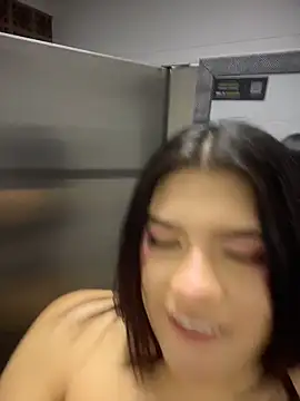 Živý XXX chat PippiCharmXXX
