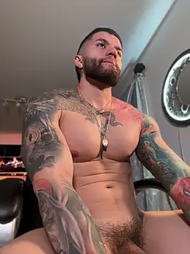 Chatroom XXX en direct de Frank_Farrell