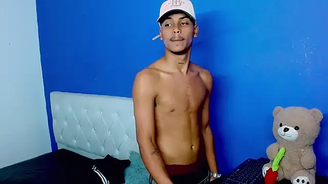 Chatroom XXX en direct de Angel_foxc13