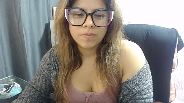 KatteAngelLat's Live XXX Chat