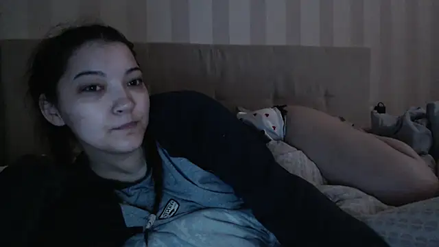 AlisaDevis' Live XXX Chat