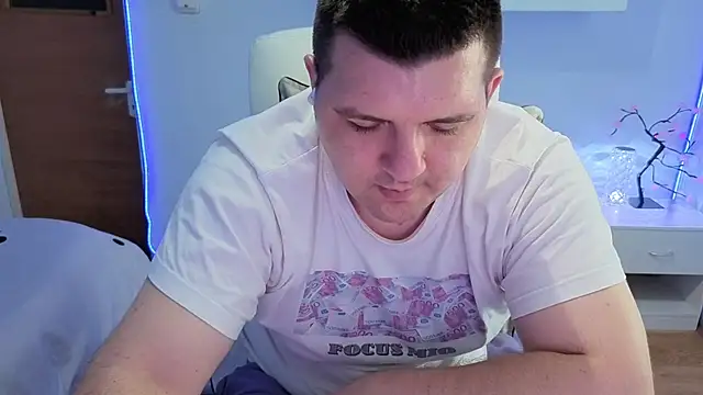 JasonJacks Adlı Modelin Canlı XXX Sohbeti