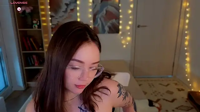 แชท XXX สดของ MilenaSaint