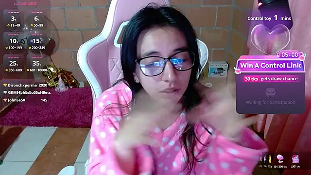 دردشة Maggie_Fox3 الجنسية المباشرة