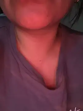 Kasandra02's Live XXX Chat