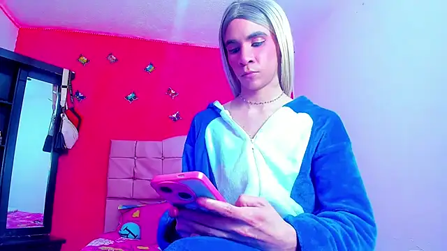 Karla_hot777 Live XXX Chat