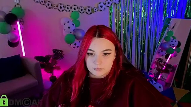 Mia_R0ss Chat XXX in diretta