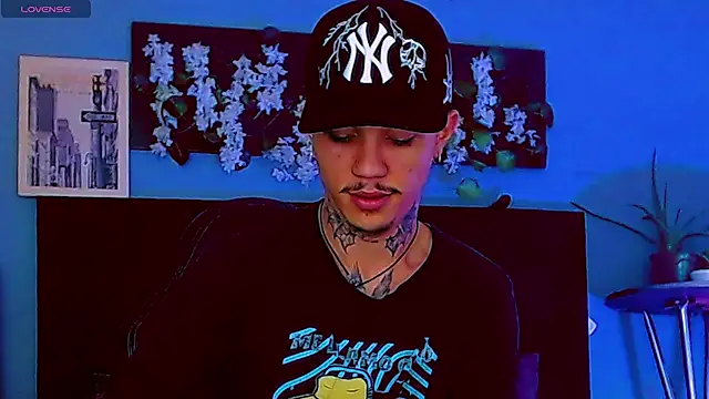 HannibalLester 라이브 XXX 채팅