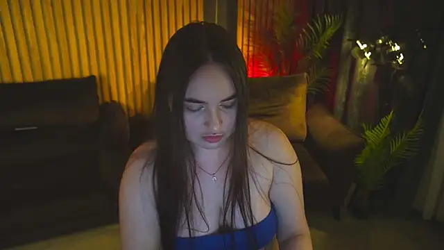 XXX chat uživo modela RapunzelAngel