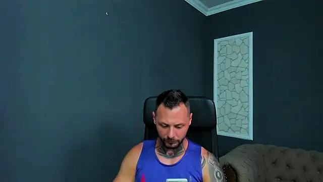 BrianHunts – Naživo XXX chat