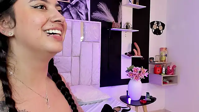 عرض كام Gianna_Govlea