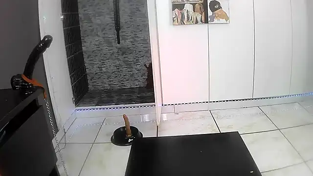 BaDSubMiss Chat XXX live