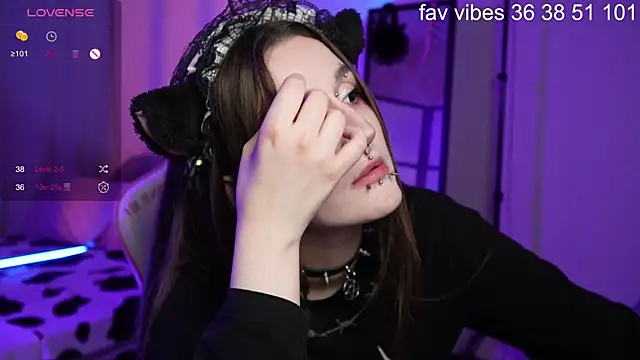 Chat XXX en directo de Alice_Goth
