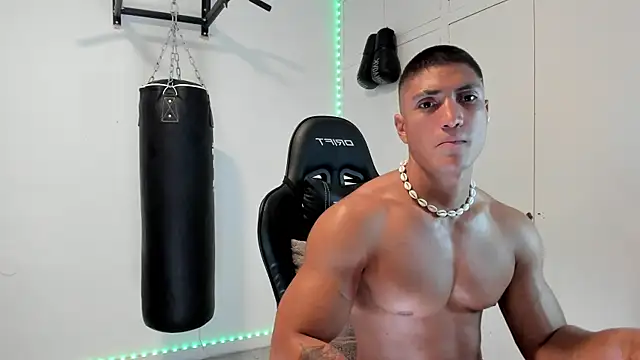 dan01_ – Naživo XXX chat