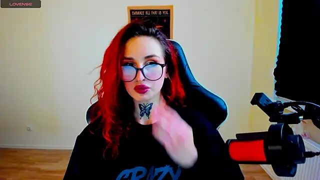 your_tora Adlı Modelin Canlı XXX Sohbeti