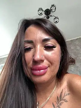 Chat XXX en directo de RuslanaXX