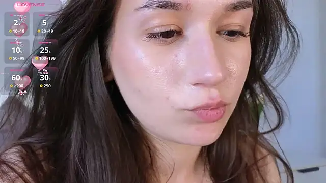 Chat XXX en directo de RosanneLaliberty