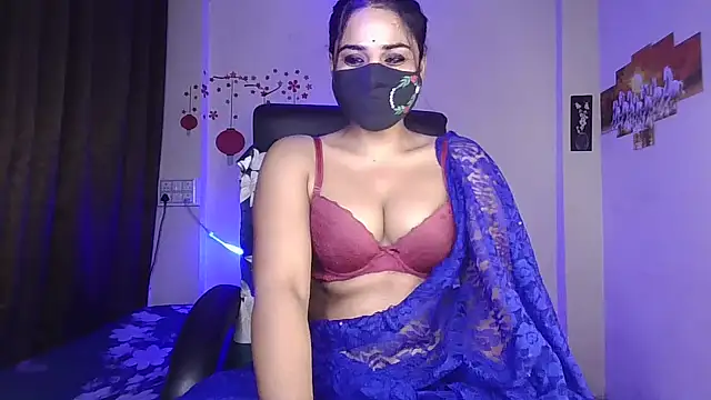 Chat +18 de Black-Pearll ao vivo