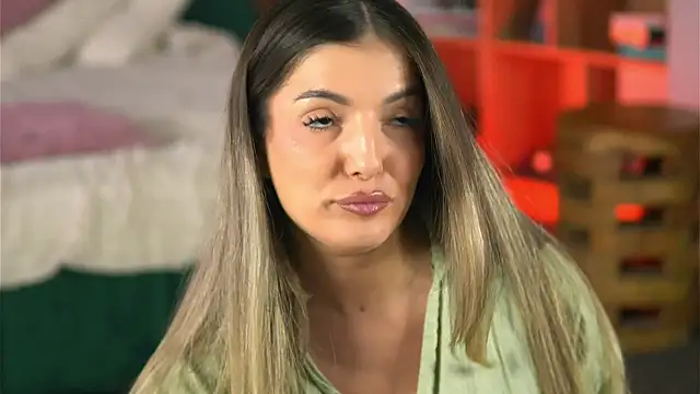 KellyMathews: απευθείας συνομιλία ΧΧΧ