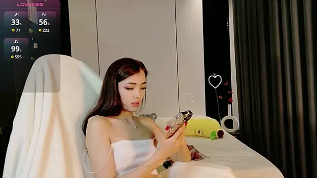 Chat +18 de nyxxfire ao vivo
