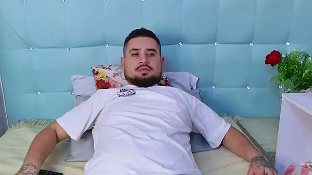 rocockdaddy élő XXX-chatje