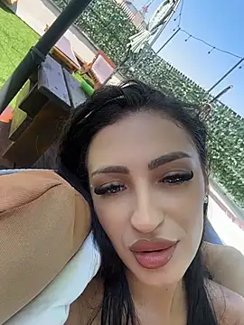 VictoriaLanes লাইভ XXX চ্যাট