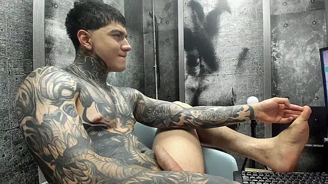 Gury_tattoo 现场XXX聊天