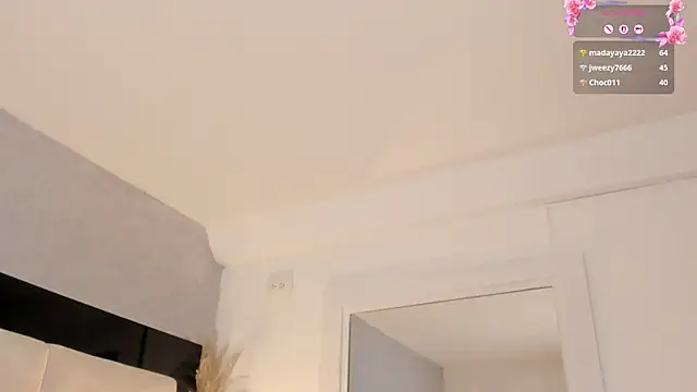 SummerLuna Live XXX Chat