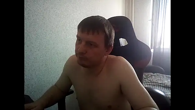 MysteriousWanderer Show in webcam