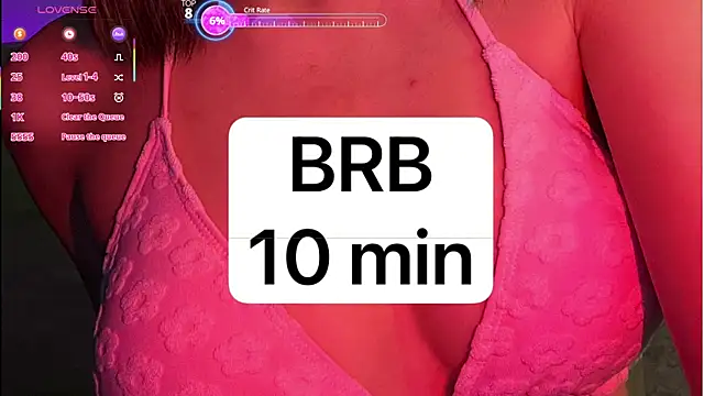 Karolinacreamm XXX чат на живо